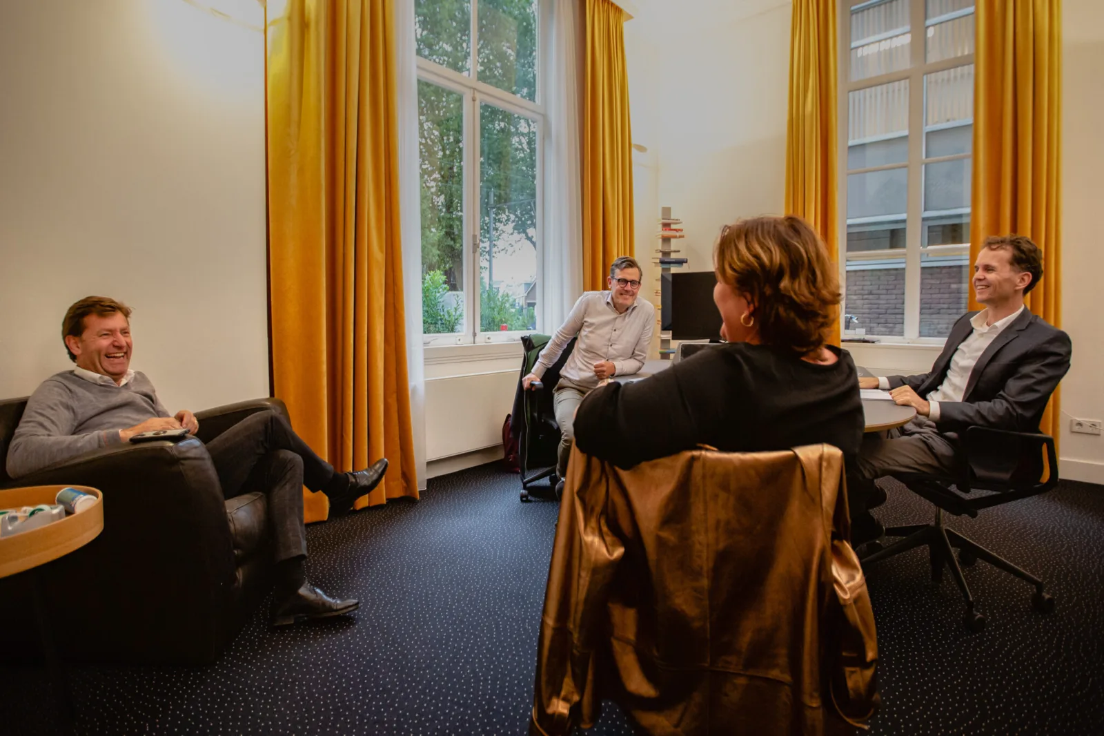 Beloningsbenchmark Internationale beloningsbenchmark, Totale beloningsbenchmark, Beloningsdatabase